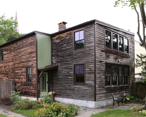 Kingston Carriage House Hotels in Kingston
