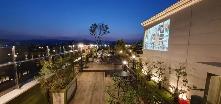 Hotel Bentley Отели рядом с достопримечательностью «Канвонский национальный университет»