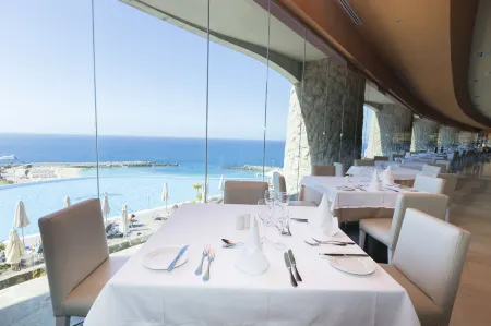 Gloria Palace Royal Hotel & Spa