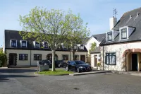 The Uplands Apartments Hotels in 