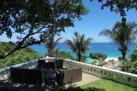 Argonauta Boracay Boutique Hotel with Apartments and Villa