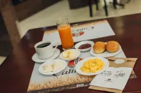 Hotel Las Peñas - sarapan