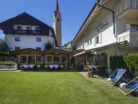 Hotel Chalet Olympia Hotels in Monguelfo