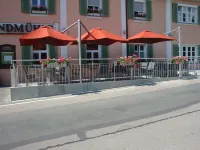 Hotel Restaurant Zur Windmühle Hotel a Ansbach