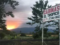 Cabinas El Tropico