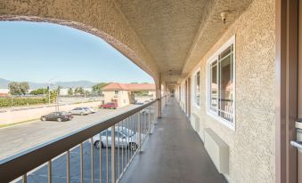 Industry Inn & Suites