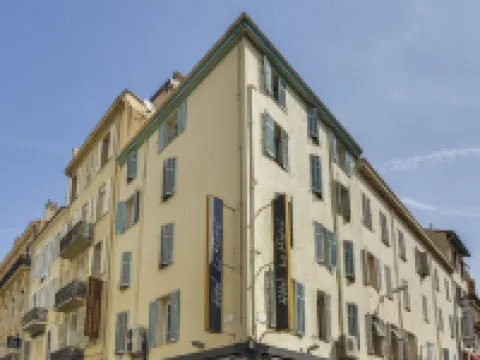 Hotel Le Mistral Hotels in Cannes