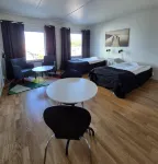 Hotel Torslanda Studios Hotels near Brännö trädet