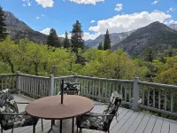 Spacious 2-Bedroom  Private Home in Ouray, the Switzerland of America