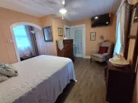 Franklin Terrace Bed and Breakfast - balcony