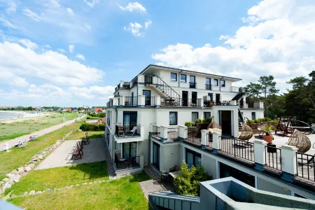 Aparthotel Ostseeperle Glowe - schön Gestrandet