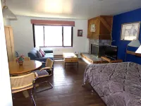 Edgewater Studio One Bath Ewjp