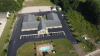 Days Inn by Wyndham Savannah