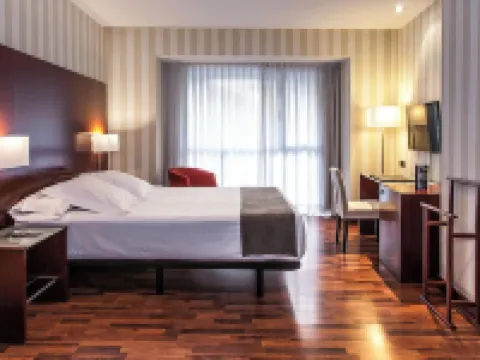 Hotel RH Murcia Centro Hotels near Universidad Catolica San Antonio de Murcia