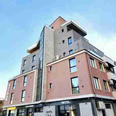 Hotel Avenue Hotel Exterior