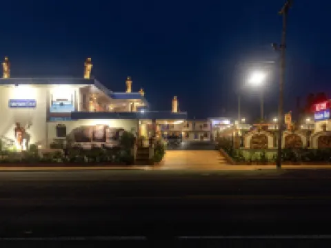 Atrium Inn Hotels in High Point