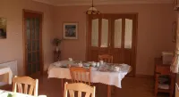 Hillcrest B&B - breakfast