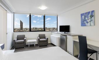 Park Regis North Quay