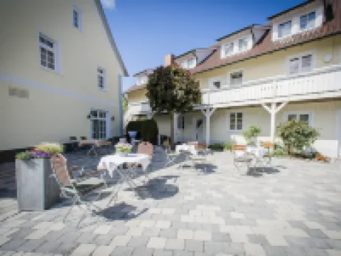 Gasthaus & Pension Mohren Hotels in Pfullendorf