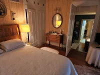 Hawthorne Inn