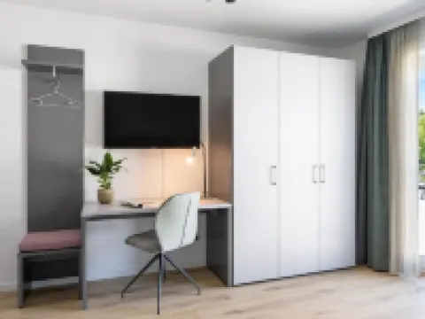Snooze Apartments Alling Hotels in Alling
