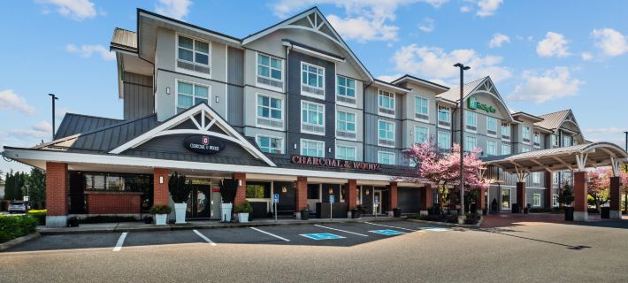 Holiday Inn & Suites SURREY EAST - CLOVERDALE by IHG Hotéis em Surrey