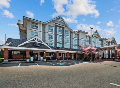Holiday Inn & Suites SURREY EAST - CLOVERDALE by IHG