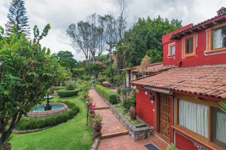 Villa San Jose Hotel & Suites