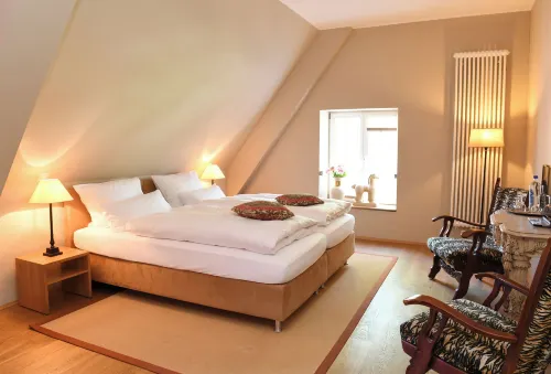 Haus Keppelborg: ZI Ferdinand Mit Rosengartenblick Hotels in Heek