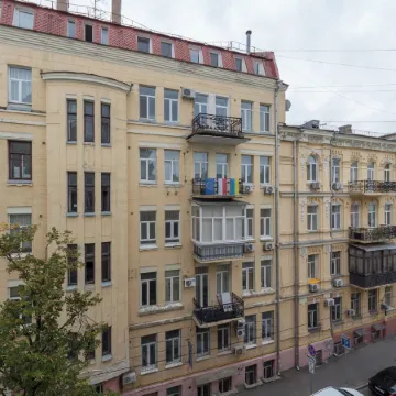 Central Dayflat Apartments Отели рядом с достопримечательностью «Андреевская церковь»