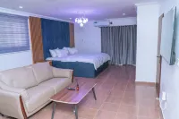 Fryburg Luxury Hotels & apartment โรงแรมใน