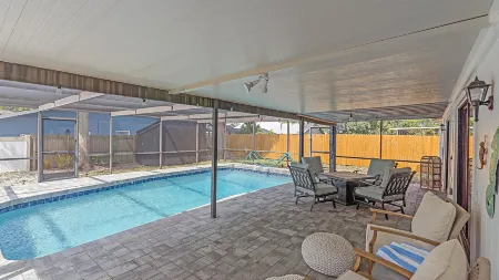 Mauna Loa Hideaway 3 Bedroom Home Отели рядом с достопримечательностью «Селери Филдс»