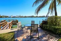 Westwinds 213 - Bungalows