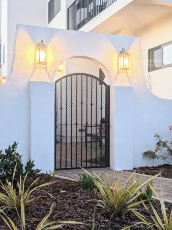 Rise Suites Oceanside