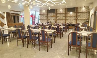 Lion Lords Inn Rajula