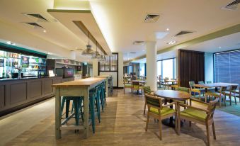 Premier Inn Edinburgh City Centre Royal Mile