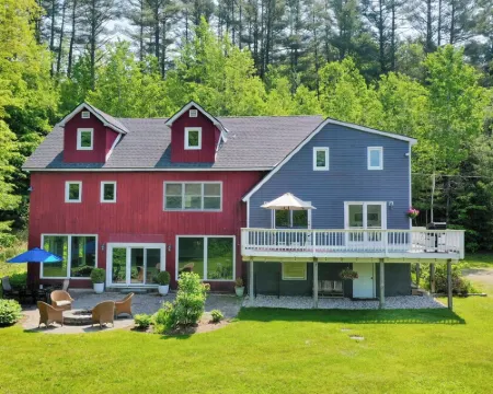 Everything You Need - Swim, Relax, Play Outside! 倫敦德里酒店