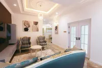 Phoenix Luxury Apartments