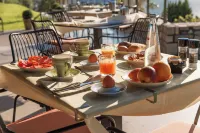 Llac Living Nature Hotel فنادق في ليموني سول غارد