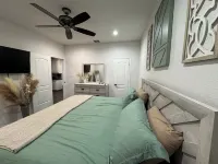 Burleson Farmhouse 3-bedroom house