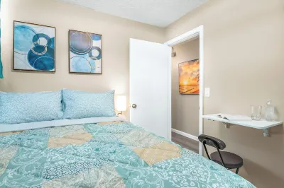 Townhome condo in Downtown/Free Pkg/W/D Hotels near Pearl Harbor