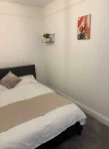 切姆斯福德市中心兩臥室公寓，距離車站5分鐘