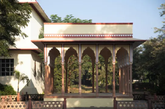 Shahpura Abhaneri Resort