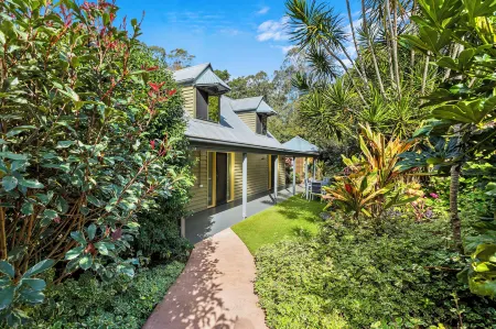 Jandar Retreat Maleny Отели в г. Болд Ноб