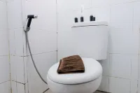 安靜設計的2臥室公寓在Gateway Ahmad Yani Cicadas公寓 Cibeunying Kidul住宿飯店