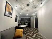 Adam Court Studios and Apartments Hotel a Eye