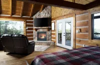 Cliffside Romantic Retreat LOVE