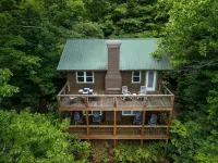 Best Blue Ridge SUNSET VIEW in Brevard! Cabin on 12 acres, Firepit, Dogs Welcome Hotels near Lake Tahoe
