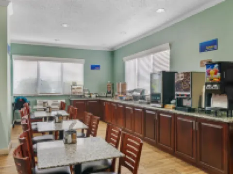 Best Western Teal Lake Inn Hotels in Mexico