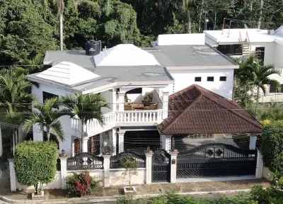 Villa Downtown Jarabacoa! , Disfruta del lujo y la comodidad Hotels in 